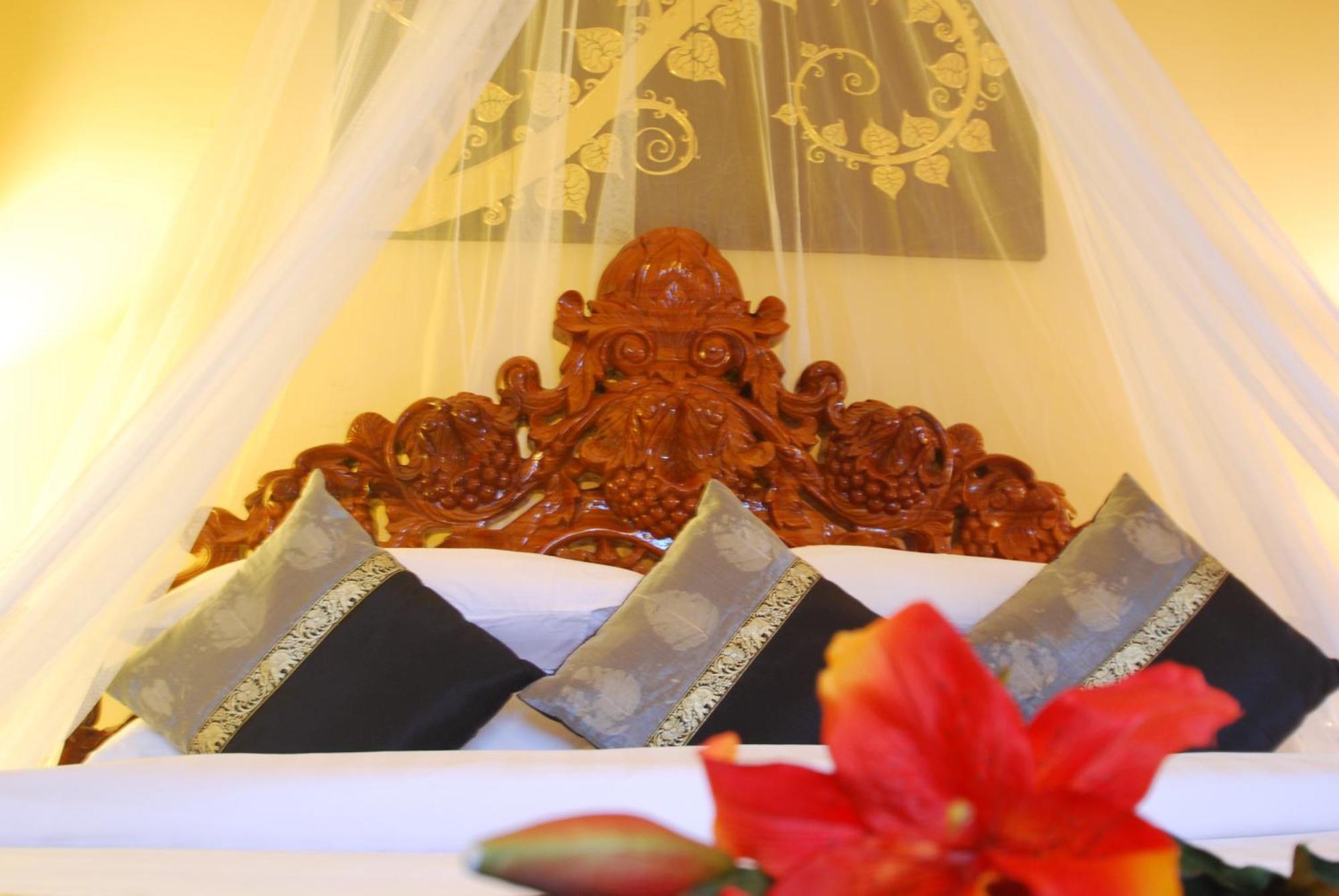 Shining Angkor Boutique Hotel Siem Reap Esterno foto