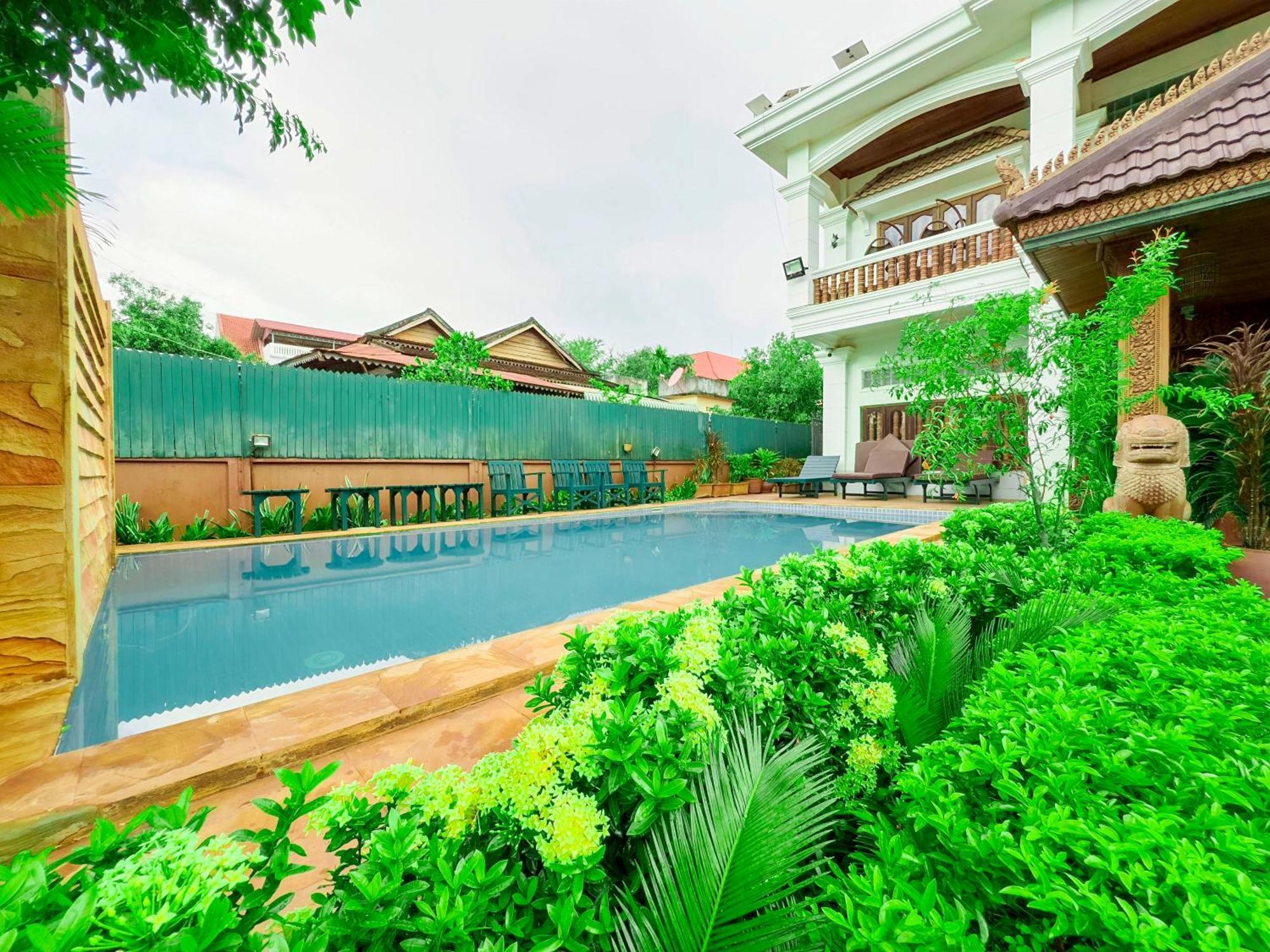 Shining Angkor Boutique Hotel Siem Reap Esterno foto